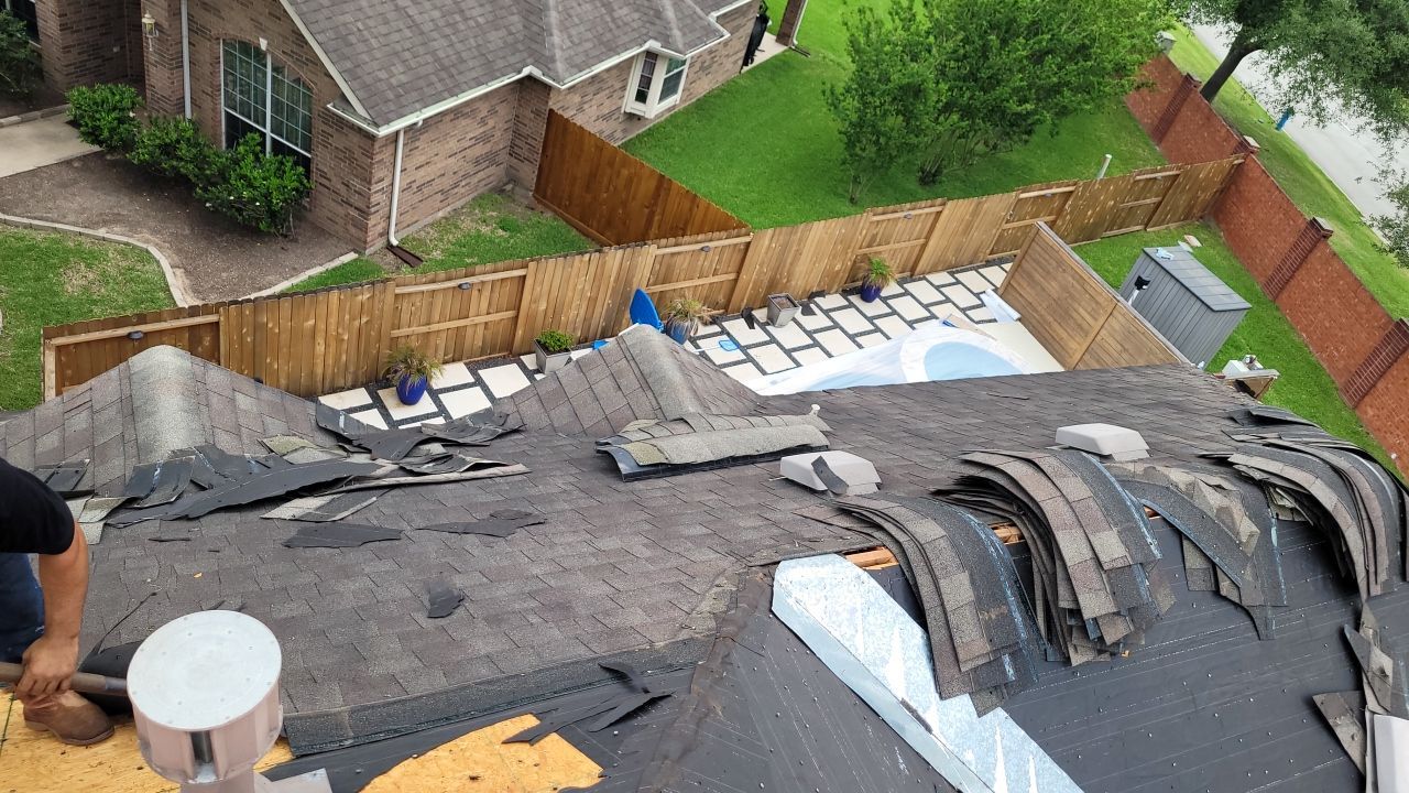 roofing contractor the Woodlands TX